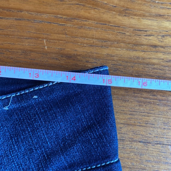 Fragile Cropped Jeggings - Picture 4 of 8